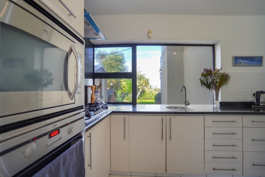 Commercial Property for Sale in Van Riebeeckstrand Western Cape